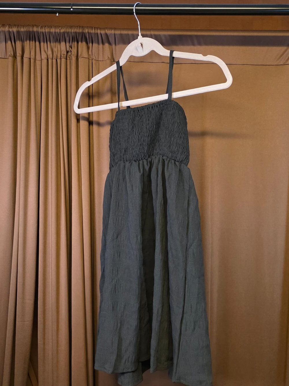 Smocked Bodice Spaghetti Strap Maxi Dress - Dark Gray